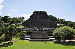 Blue Hole Excursions From Ambergris Caye
